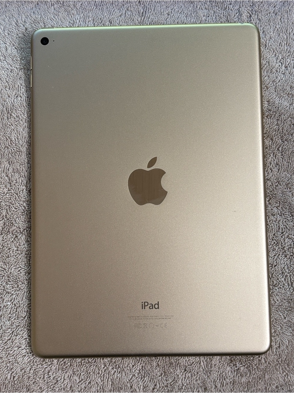 Apple iPad Air 2 64GB Wi-Fi Gold with Protective Case & Original Box - Picture 6 of 16